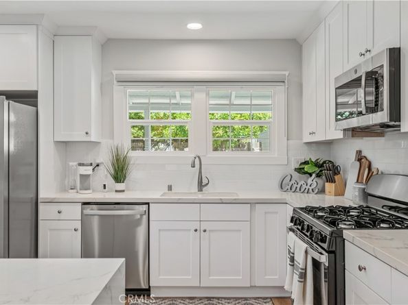 725 Wildrose Avenue, Monrovia CA 91016