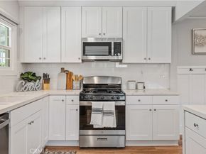 725 Wildrose Avenue, Monrovia CA 91016