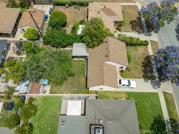 305 S Angeleno Avenue, Azusa CA 91702