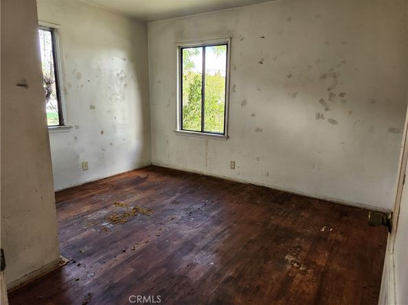 305 S Angeleno Avenue, Azusa CA 91702