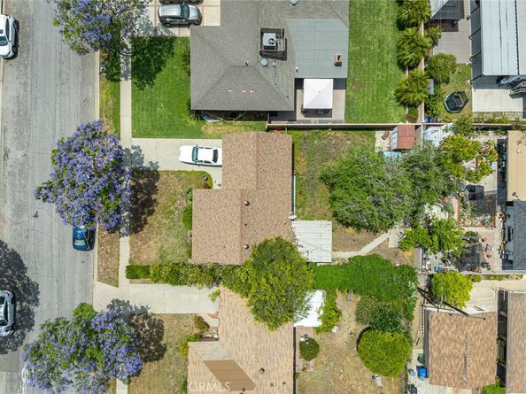 305 S Angeleno Avenue, Azusa CA 91702