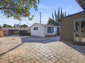 20422 Schoenborn, Winnetka CA 91306