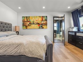 20422 Schoenborn, Winnetka CA 91306