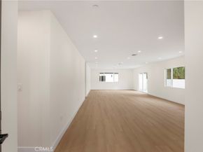 7040 Tyrone Avenue, Van Nuys CA 91405