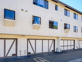 21145 Lassen 3, Chatsworth CA 91311