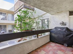 222 N Rose 208, Burbank CA 91505