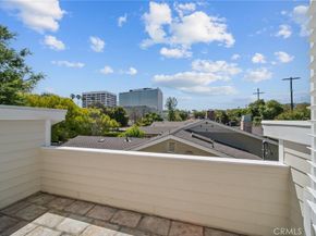 4917 Edgerton Avenue, Encino CA 91436