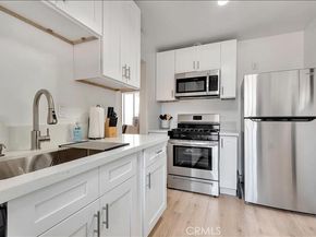518 E Lime, Monrovia CA 91016