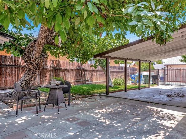 518 E Lime, Monrovia CA 91016