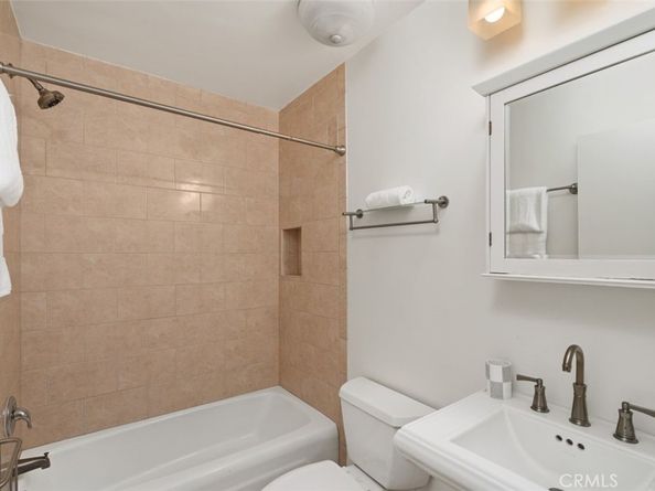 1831 Prosser Avenue 210, Los Angeles CA 90025