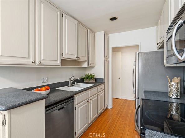 1831 Prosser Avenue 210, Los Angeles CA 90025