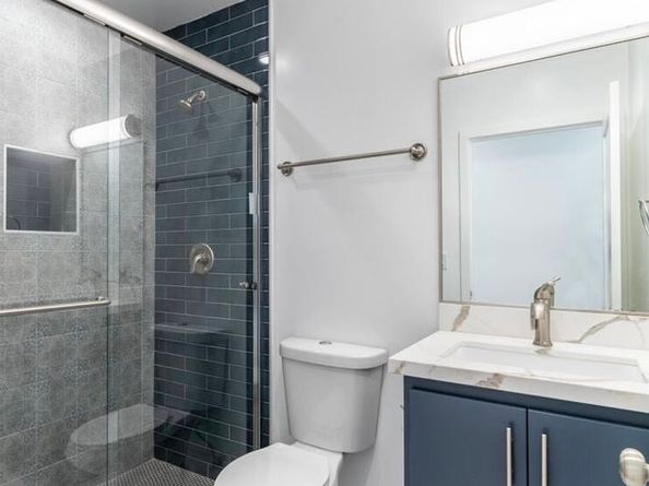 1213 W 24th Street, Los Angeles CA 90007