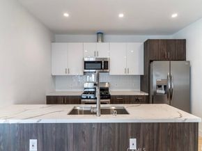 1213 W 24th Street, Los Angeles CA 90007