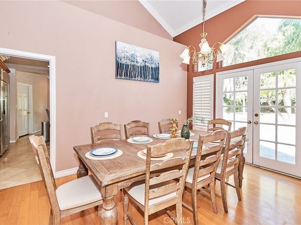 16 Los Felis, Pomona CA 91766