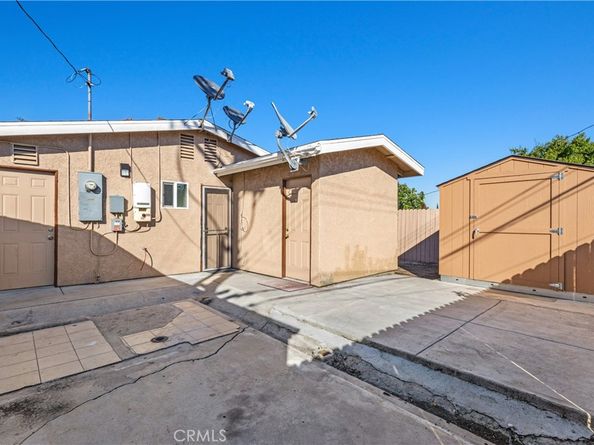 17406 Renault, La Puente CA 91744