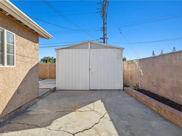 17406 Renault, La Puente CA 91744