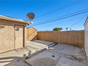 17406 Renault, La Puente CA 91744