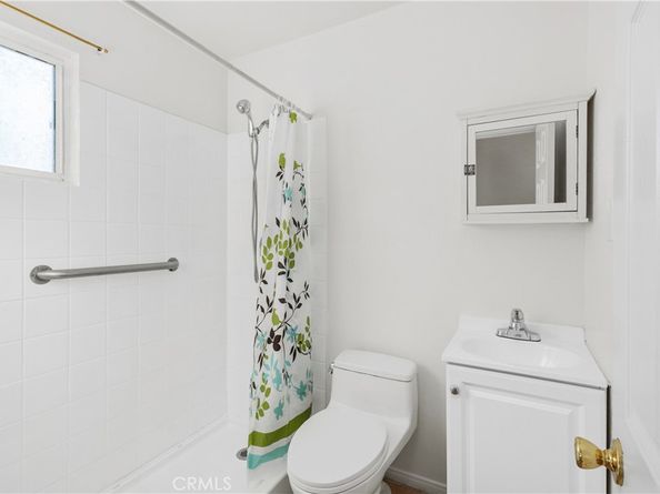 17406 Renault, La Puente CA 91744