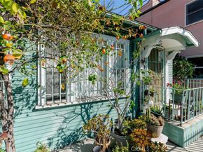 1216 N St Andrews, Los Angeles CA 90038