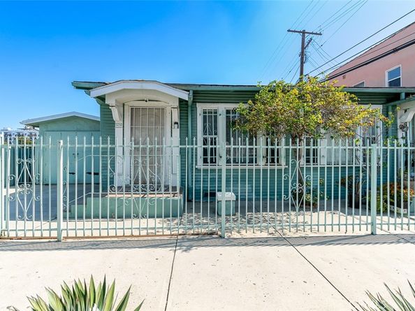 1216 N St Andrews, Los Angeles CA 90038