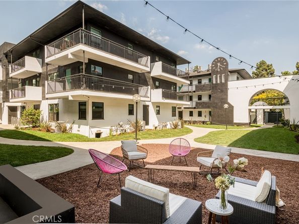 262 N Los Robles, Pasadena CA 91101