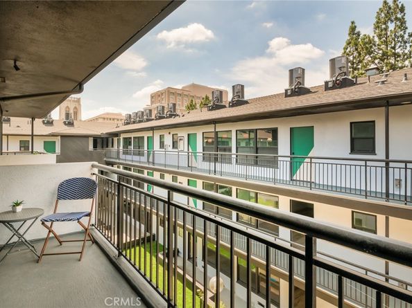 262 N Los Robles, Pasadena CA 91101