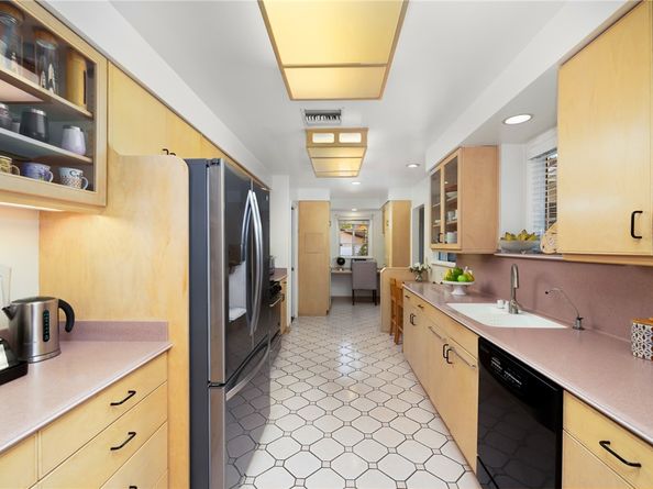 182 W Wistaria, Arcadia CA 91007