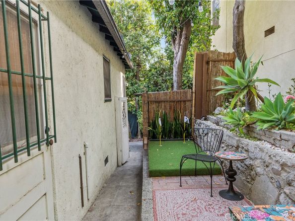 2051 Lake Shore, Los Angeles CA 90039