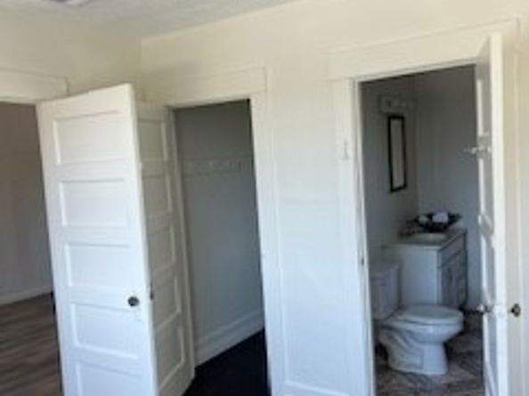 586 W 1st Street, San Pedro CA 90731