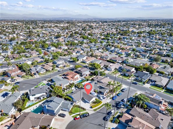 7815 E Torin Street, Long Beach CA 90808