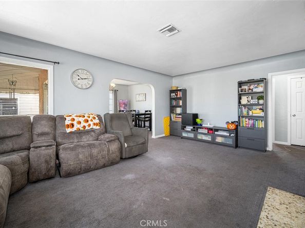 6050 Northside Drive, East Los Angeles CA 90022