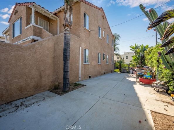 6050 Northside Drive, East Los Angeles CA 90022