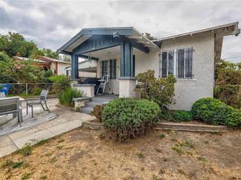 1548 E 54th Street