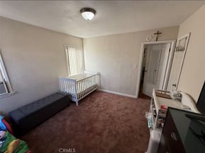 532 Keenan, Los Angeles CA 90022