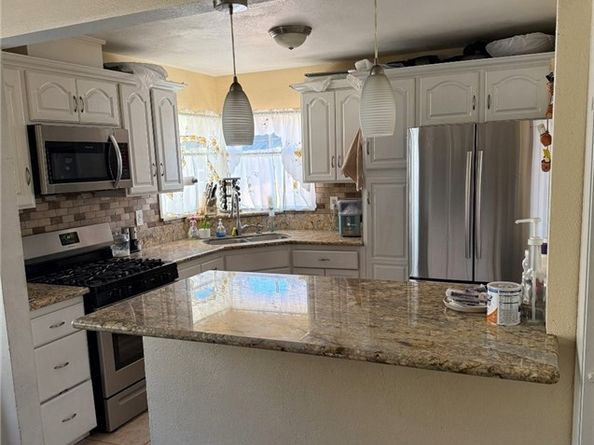 532 Keenan, Los Angeles CA 90022
