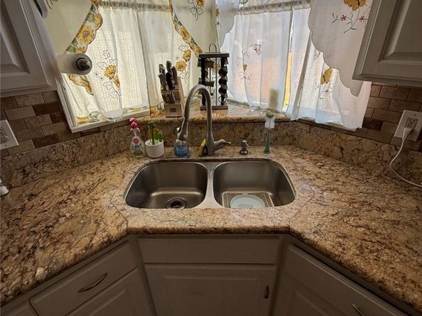 532 Keenan, Los Angeles CA 90022