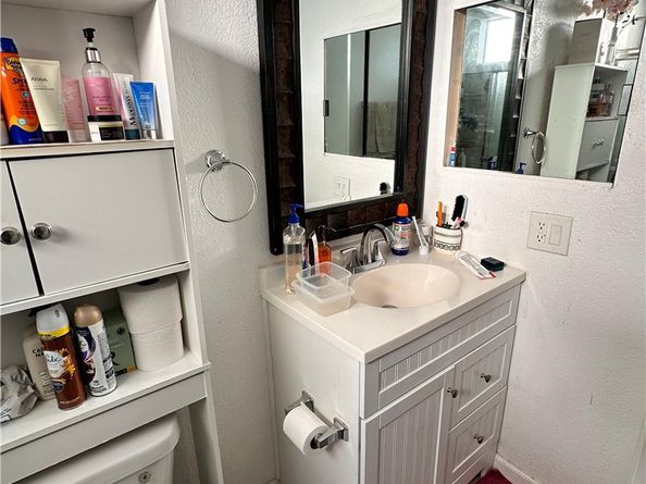 9831 Sepulveda Boulevard 26, North Hills CA 91343