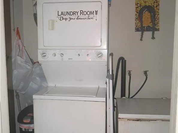 11912 Elva Avenue, Los Angeles CA 90059