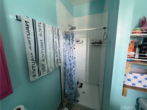 5881 S Broadway Avenue, Los Angeles CA 90003