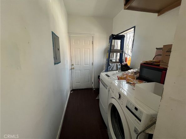 5881 S Broadway Avenue, Los Angeles CA 90003