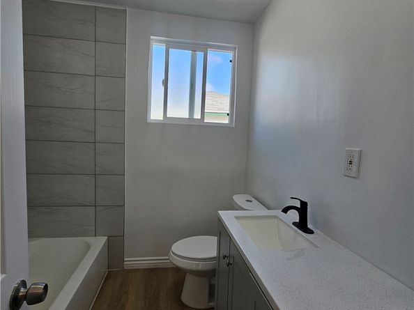 15603 15603 S Tarrant, Compton CA 90220