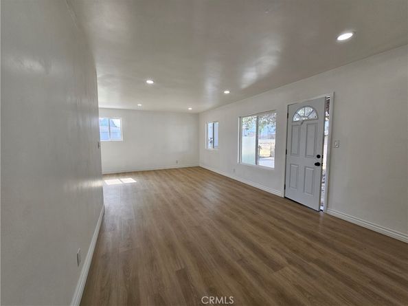 15603 15603 S Tarrant, Compton CA 90220
