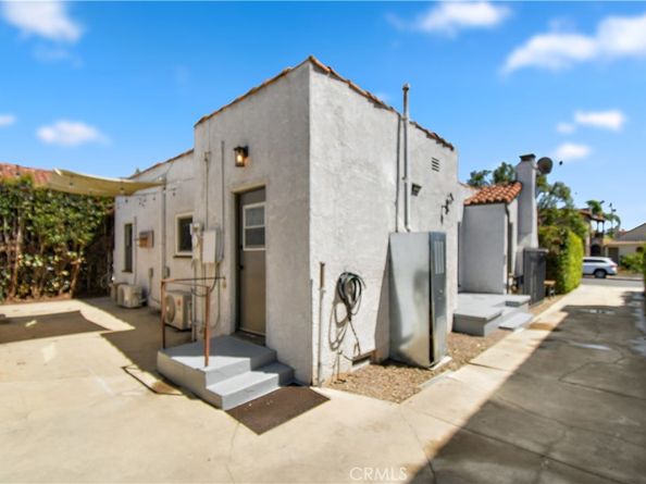 1373 S Orange Drive, Los Angeles CA 90019