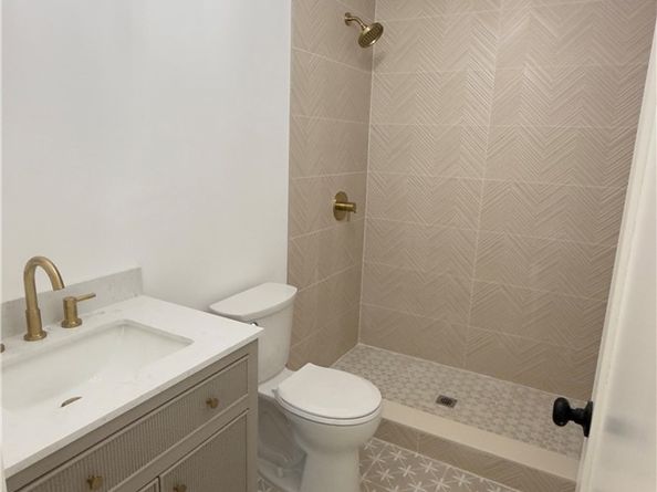 490 Palisade, Pasadena CA 91103