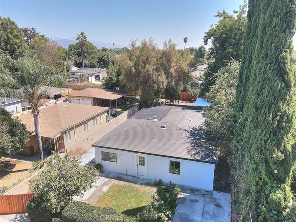2112 California, Duarte CA 91010