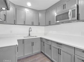 2112 California, Duarte CA 91010