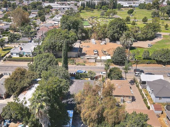 2112 California, Duarte CA 91010