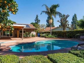 19530 Tuba Street, Northridge CA 91326