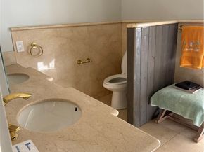 19530 Tuba Street, Northridge CA 91326