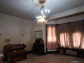 209 Carlton, Pasadena CA 91103